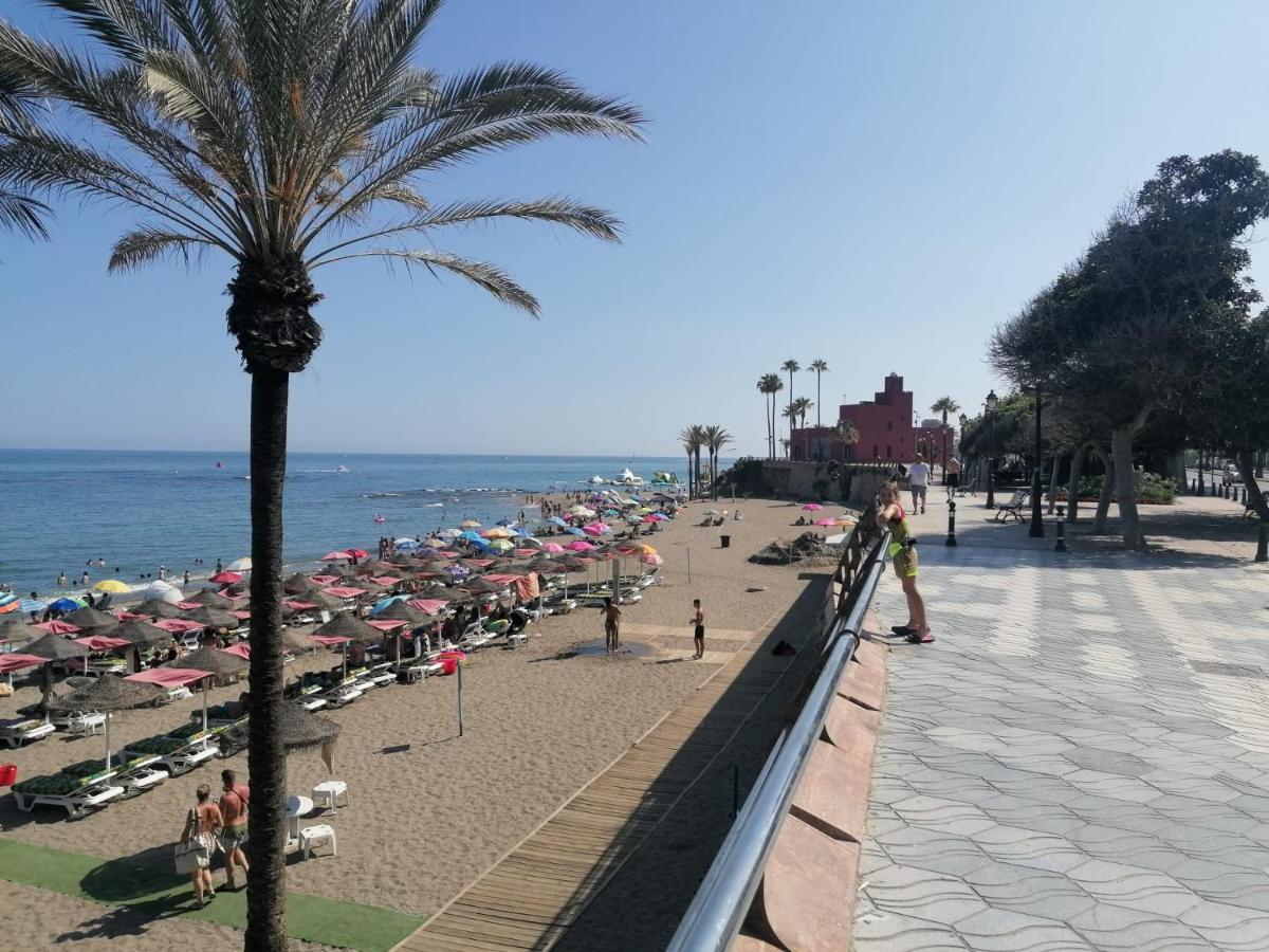 Estudio Terraza Vista Mar Parking Gratuito Piscinas Benalmádena Exterior photo